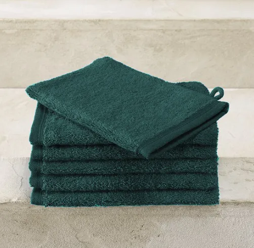 pine green washandje personaliseerbaar.webp