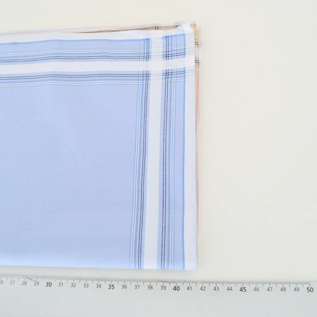 Herenzakdoek borduurbaar_  afmeting.webp