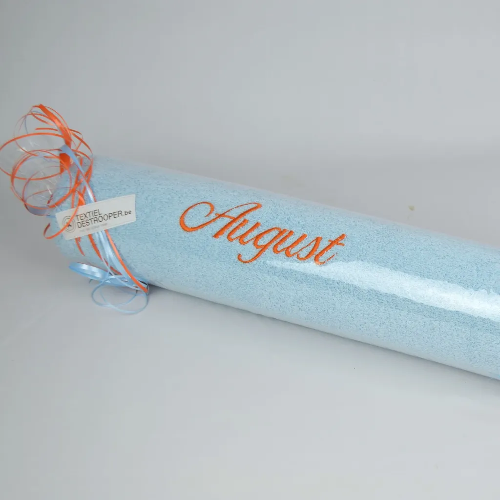 Handdoek cadeau geboorte.webp