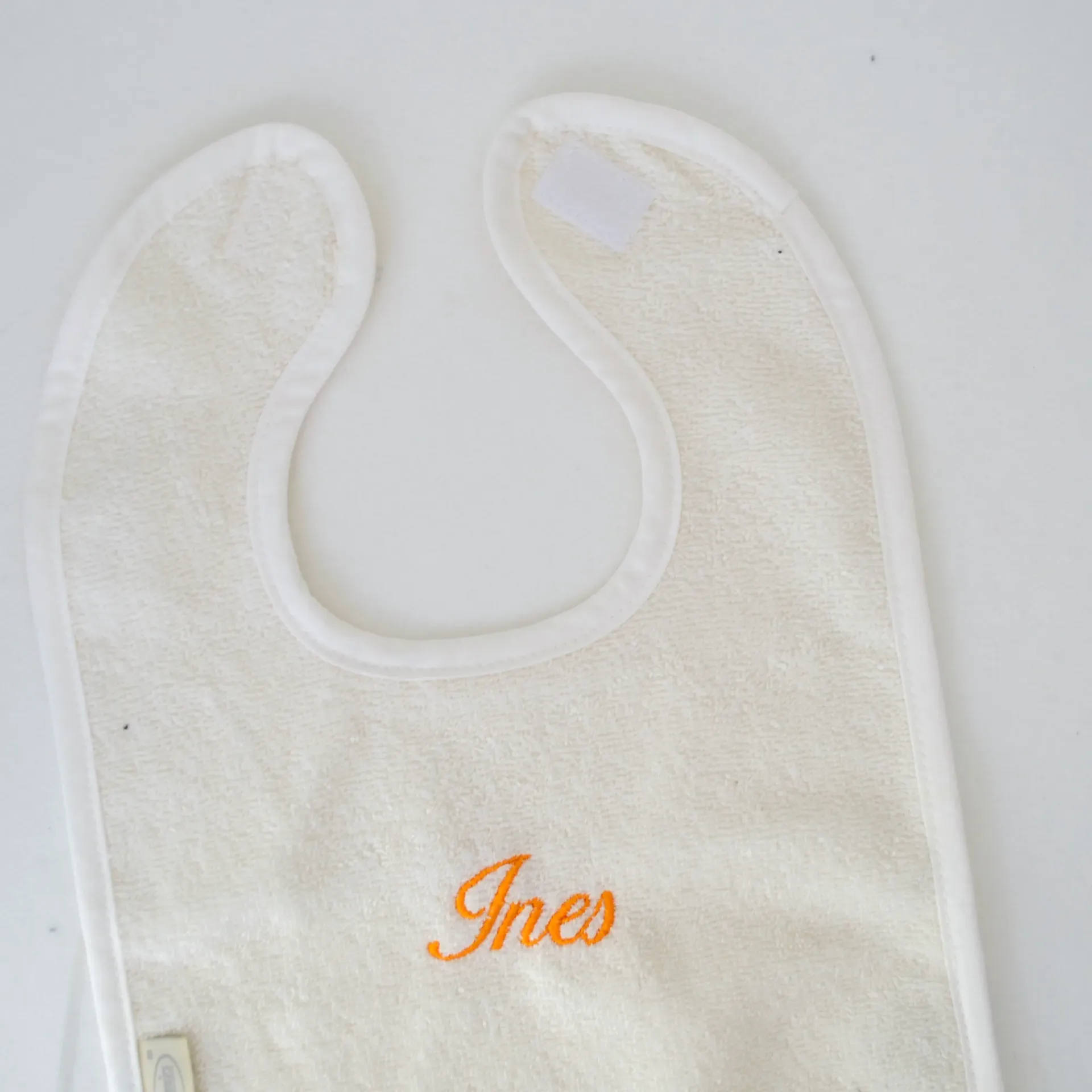 Bavet met velcrosluiting